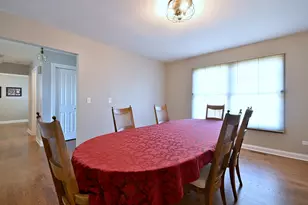 575 Montego Dr, Elk Grove Village, IL 60007 - Photo 17