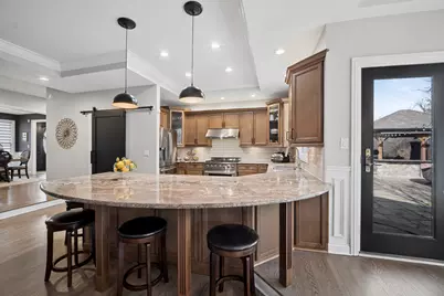 24963 N Abbey Glenn Drive, Hawthorn Woods, IL 60047 - Photo 17