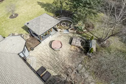 24963 N Abbey Glenn Drive, Hawthorn Woods, IL 60047 - Photo 7