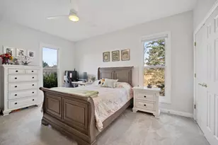 24963 N Abbey Glenn Dr, Hawthorn Woods, IL 60047 - Photo 25