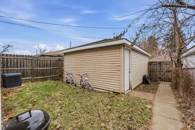 8219 S Wentworth Avenue, Chicago, IL 60620 - Photo 39