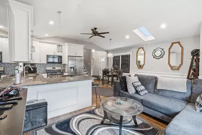 8219 S Wentworth Avenue, Chicago, IL 60620 - Photo 11