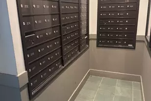 77 S Evergreen Ave, Arlington Heights, IL 60005 - Photo 5