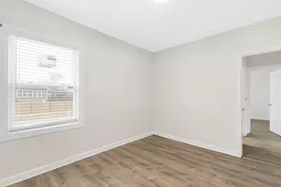 9001 S Parnell Ave, Chicago, IL 60620 - Photo 13