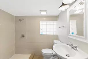 9001 S Parnell Ave, Chicago, IL 60620 - Photo 17