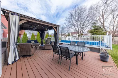 2478 Crystal Creek Lane, Elgin, IL 60124 - Photo 29