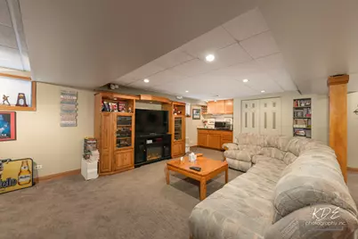 2478 Crystal Creek Lane, Elgin, IL 60124 - Photo 23