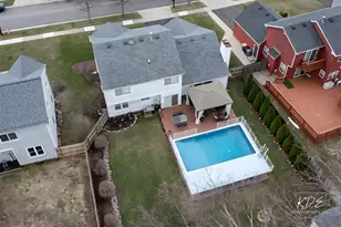 2478 Crystal Creek Ln, Elgin, IL 60124 - Photo 35