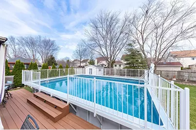 2478 Crystal Creek Lane, Elgin, IL 60124 - Photo 31