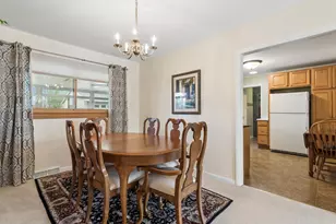 1715 Verde Ct, Mount Prospect, IL 60056 - Photo 7