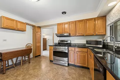 1715 Verde Court, Mount Prospect, IL 60056 - Photo 11