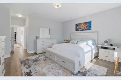 5539 W Drummond Place, Chicago, IL 60639 - Photo 13