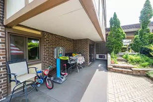433 Cavalier Ct, West Dundee, IL 60118 - Photo 33