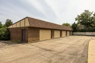 433 Cavalier Ct, West Dundee, IL 60118 - Photo 35