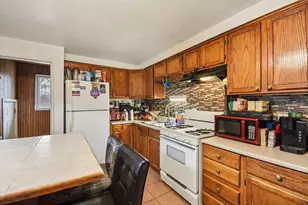 2850 E 94th St, Chicago, IL 60617 - Photo 5