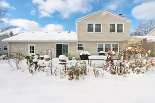 810 Silver Rock Ln, Buffalo Grove, IL 60089 - Photo 29