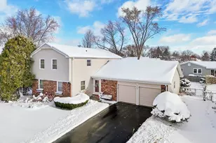 810 Silver Rock Ln, Buffalo Grove, IL 60089 - Photo 33