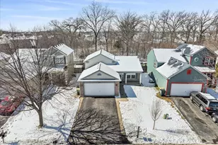 202 Centennial Dr, Hainesville, IL 60073 - Photo 19