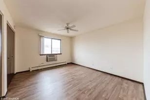 909 S McKinley Ave, Arlington Heights, IL 60005 - Photo 7