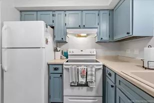 6770 181st St, Tinley Park, IL 60477 - Photo 7