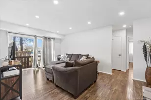 6770 181st St, Tinley Park, IL 60477 - Photo 9