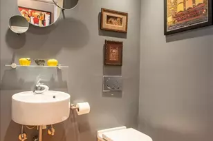 2614 N Clybourn Ave, Chicago, IL 60614 - Photo 17