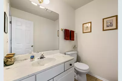 1326 Windsor Court, Geneva, IL 60134 - Photo 11