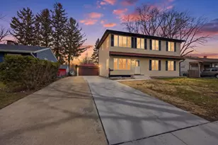 1648 Linden Ave, Hanover Park, IL 60133 - Photo 3