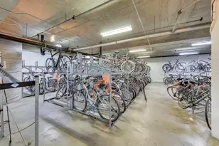 512 N McClurg Ct, Chicago, IL 60611 - Photo 37