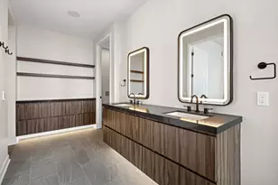 1114 W Carroll Ave, Chicago, IL 60607 - Photo 15