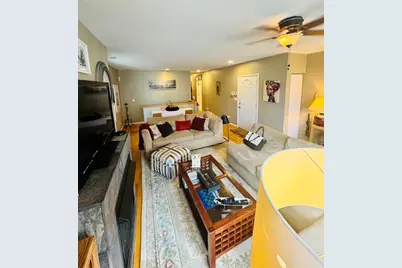 6401 S Greenwood Avenue #1N, Chicago, IL 60637 - Photo 5