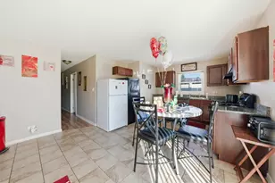 17841 Princeton Ln, Country Club Hills, IL 60478 - Photo 7