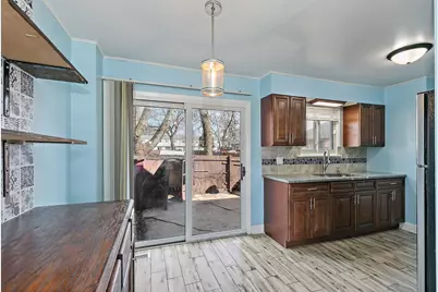 426 Greentree Lane, Bolingbrook, IL 60440 - Photo 7