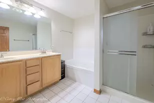 3049 Renard Ln, Saint Charles, IL 60175 - Photo 33