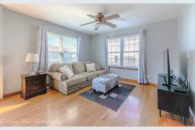 3049 Renard Lane, Saint Charles, IL 60175 - Photo 7