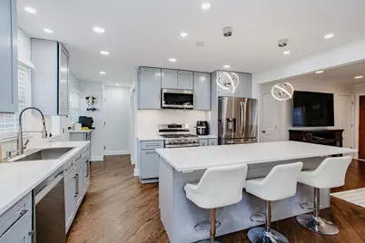 1403 S Robert Drive, Mount Prospect, IL 60056 - Photo 11