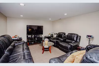 1403 S Robert Drive, Mount Prospect, IL 60056 - Photo 23