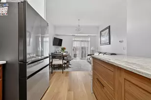 9355 Irving Park Rd, Schiller Park, IL 60176 - Photo 13