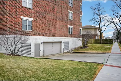 9355 Irving Park Road #122, Schiller Park, IL 60176 - Photo 3