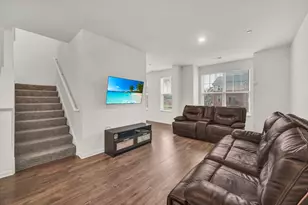 60 Grey Wolf Dr, Wheeling, IL 60090 - Photo 25