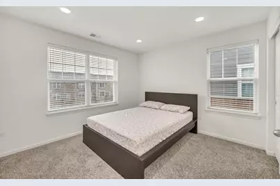 60 Grey Wolf Drive, Wheeling, IL 60090 - Photo 15