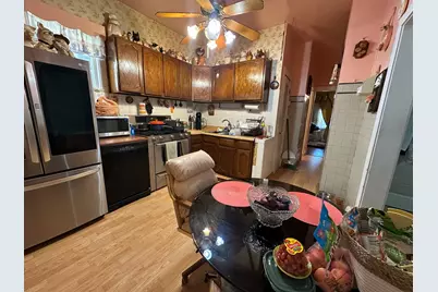 1408 W Hollywood Avenue, Chicago, IL 60660 - Photo 3