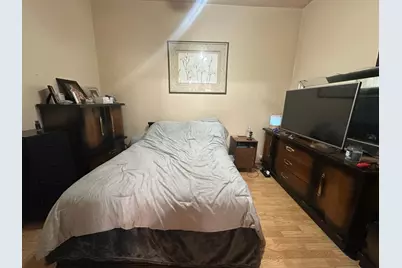 1408 W Hollywood Avenue, Chicago, IL 60660 - Photo 11