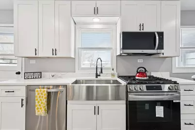 4N327 7th Avenue, Addison, IL 60101 - Photo 13