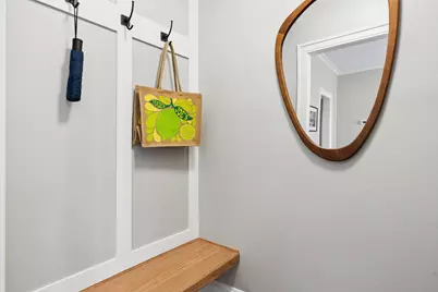 219 N Oak Park Avenue #3E, Oak Park, IL 60302 - Photo 3