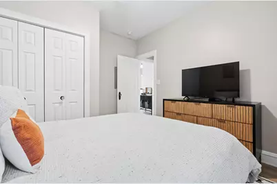219 N Oak Park Avenue #3E, Oak Park, IL 60302 - Photo 11