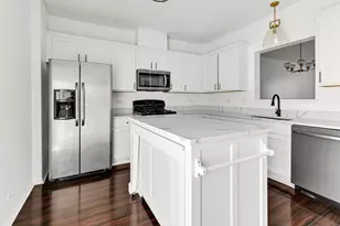 7515 Savoy Ln, Bridgeview, IL 60455 - Photo 5