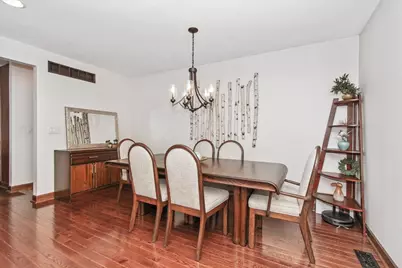 [Address not provided], Elgin, IL 60123 - Photo 7