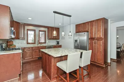 1865 Kevin Avenue, Elgin, IL 60123 - Photo 19