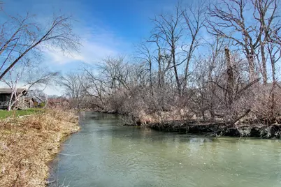 1865 Kevin Avenue, Elgin, IL 60123 - Photo 7